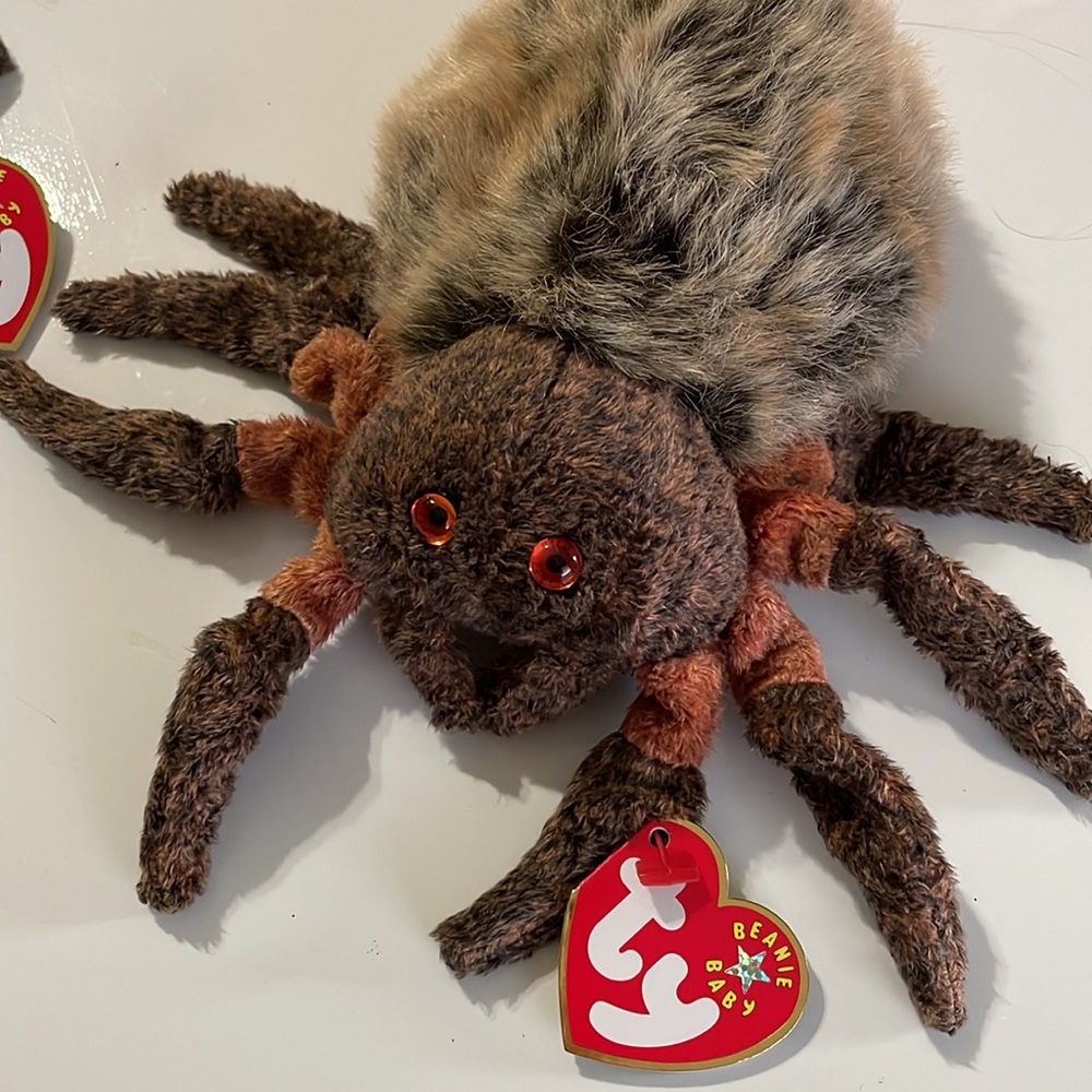Ty Beanie Baby * Hairy * Spider * Date‎ of Birth: October 6, 2000